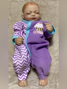 ENADOLL Reborn Baby Doll Realistic Silicone Vinyl Baby Girl 10 inch Lifelike